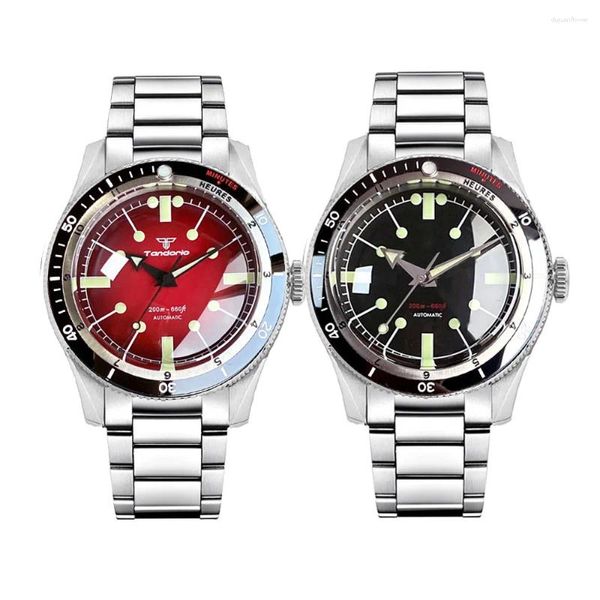 Relógios de pulso Tandorio NH35A PT5000 Mecânico Mens Watch 20Bar À Prova D 'Água Safira Luminosa Vermelho Dial Preto Pulseira de Aço Inoxidável Relógio