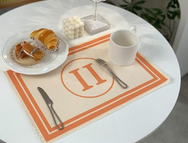 All-Match-Tischset aus Baumwolle und Leinen, wasserdichte Einweg-Kaffeetassenmatte, Sense-Tischdecke, Küchenmatte, Tisch-Teeset, 29 x 43 cm