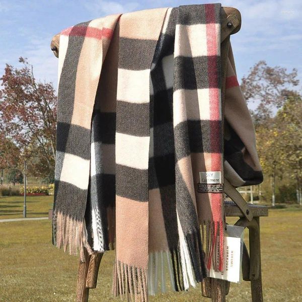 Sciarpe 6 colori spessi kaki lusso inverno Inghilterra plaid morbida sciarpa di cashmere donna calda coperta di pashmina femminile Outstreet nappa scialle