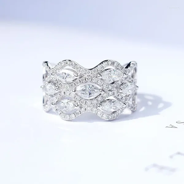 Anéis de cluster simples design oco 925 anel de casamento de prata deslumbrante zircônia cúbica noivado jóias senhoras casal nupcial