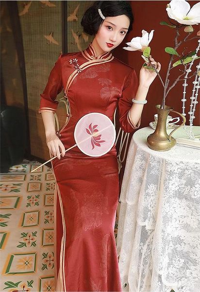 Abito Qipao Cheongsam rosso con stampa floreale vintage Abito da festa in stile cinese a maniche corte con colletto alla coreana