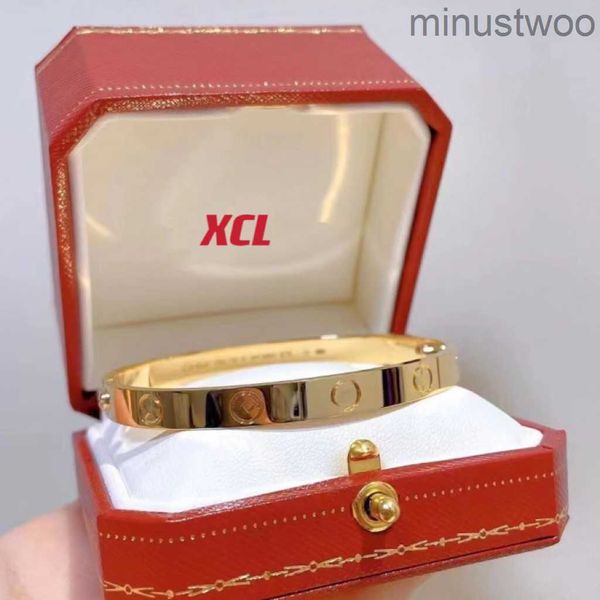 Moda de alta qualidade pulseira pulseira de aço inoxidável pulseiras famosos designers de luxo marca jóias para mulheres casal parafuso amor 6mm 4 diamantes com caixa wh jqho