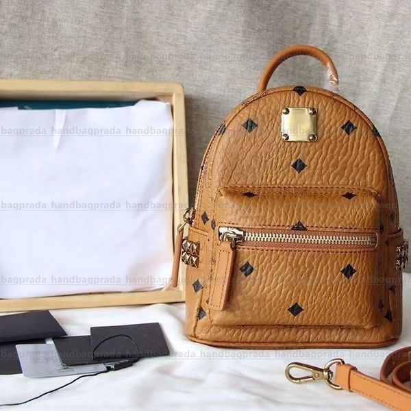 MC-Rucksack aus echtem Leder, 3 Größen, Umhängetasche, Designer-Schultasche, große Kapazität, Damen- und Herren-Rucksack, Clutch-Taschen, Tragetaschen, Handtaschen, Buchschultaschen