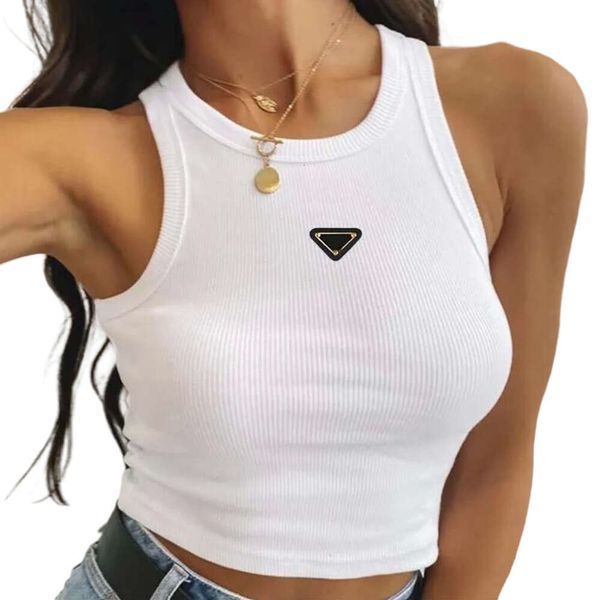 Hot Pr-a Verano Blanco Mujer Camiseta Tops Tees Crop Top Bordado Sexy Hombro Negro Tanque Casual Sin mangas Camisas sin espalda Diseñador de lujo Chaleco de color sólido 616