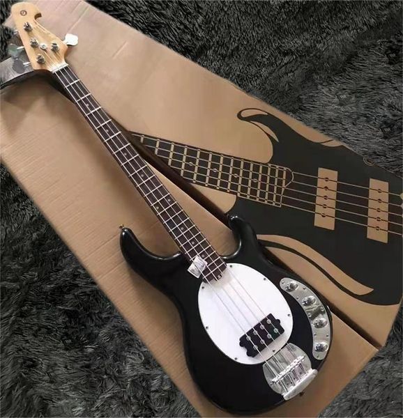 Sıcak satmak kaliteli aktif 5 string elektrik bas gitar yüksek parlak kaplama bas ağacı gövde 21 perde siyah sert ahşap klavye bas gitar