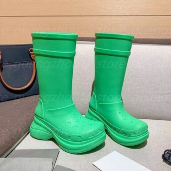 Stivali da pioggia firmati alla moda con fori Stivali da donna firmati da uomo con scarpe con plateau 20221