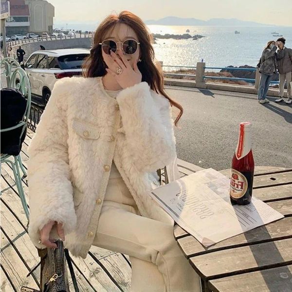 Jaquetas femininas moda coreana lã de cordeiro estilo francês casaco elegante chique jaqueta de pele falsa para mulheres inverno peludo fofo pelúcia outerwear