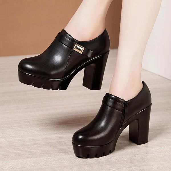 Sapatos de vestido 10cm tamanho pequeno 32-43 bombas de plataforma de boca profunda com pele 2024 outono inverno bloco salto alto preto para modelo de escritório mãe