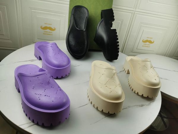 2024 Top Designers Mulheres Doces Cores Limpar Sandália de Salto Alto Stilettos Sapato Verão Mens Chinelos Slides Senhoras Sandálias de Plataforma Oca
