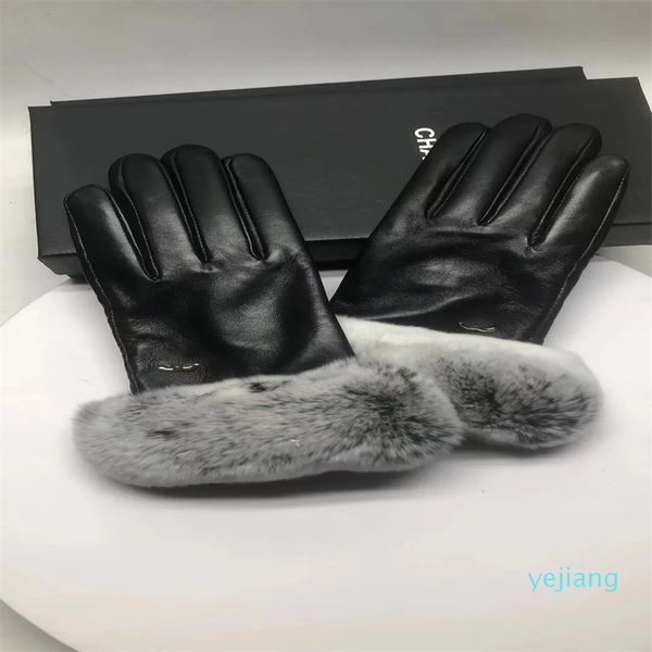 Herren-Handschuhe aus Schaffell, Designer-Umhang, schwarzer Handschuh, Winter, warme Plüsch-Gants, klassische Mode