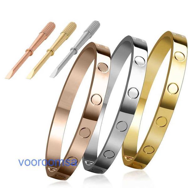 Tendenza moda gioielli versatili buono bello Bracciale a vite con fibbia di generazione di pneumatici per auto per uomo e donna Cintura per unghie completa da 10 punte nessuna Con scatola originale