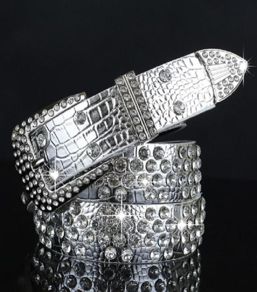 Cintura in pelle argento con zircone e diamante di nuova moda di lusso per donne e ragazze 110 cm fibbia ad ardiglione da 36 piedi9283969