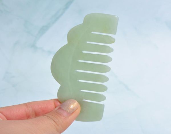 Yüz Baş Gua Sha Sha Tool Sağlık Bakımı Yeşil Yeşim Guasha tarak doğal taş saç tarağı masajı tam vücut rahatlatıcı kafa derisi massa6500659