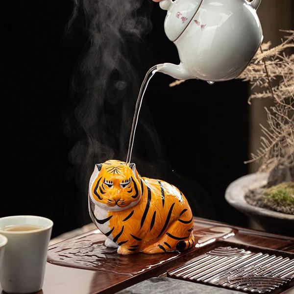 Chá animal de estimação mudança de cor tigre ornamento chinês cerimônia de chá acessórios tearoom decoração de mesa estátua cerâmica zen 240103