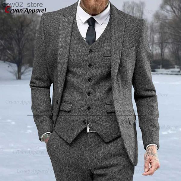 Мужские костюмы Пиджаки Серые твидовые костюмы для мужчин Slim Fit Формальные костюмы для жениха с узором «елочка» Винтажный свадебный смокинг Повседневная деловая куртка Жилет Брюки Комплект из 3 предметов Q230103