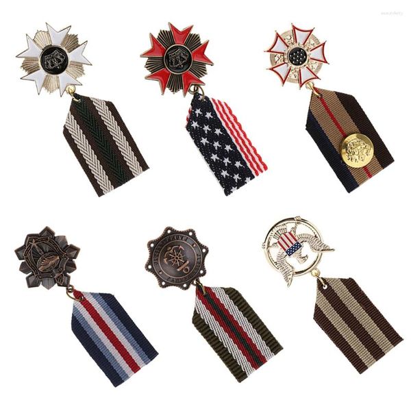 Broşlar 6pcs Askeri Cosplay Vintage Kumaş Çizgili Metal Madalya Erkekleri Kadın Rozet Pin
