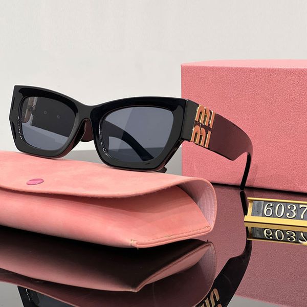 Damen-Sonnenbrille, Designer-Damen-Sonnenbrille, ovale Rahmenbrille, UV-heiß verkaufte quadratische Sonnenbrille, Metallbeine, Buchstaben-Design-Brille