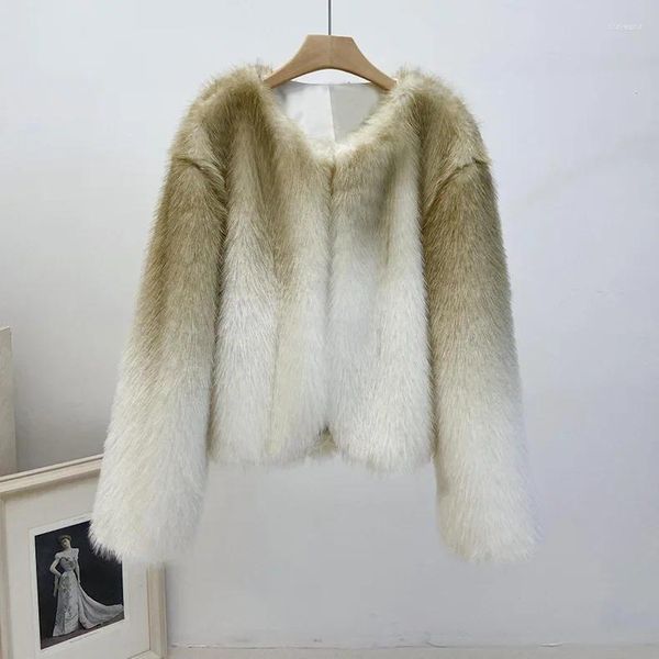 Женское шикарное уличное модное пальто для девочек 2024, зимнее модное пальто из искусственного енота, женская толстая теплая корейская укороченная пушистая куртка