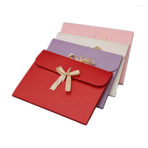 Forniture per feste 200 pezzi 24 18 0,8 cm Borsa da tasca in carta Kraft Fazzoletto Fazzoletto Sciarpa di seta Scatole per imballaggio Busta regalo per carte