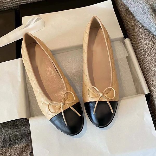 Tasarımcı Ayakkabı Balesi Daireler Elbise Ayakkabı Paris Marka Slingback Topuklu Lüks Sandalet Kadınlar Kapitone Orijinal Deri Balerin Yuvarlak Toe Ladies Bow Rassion Soacers