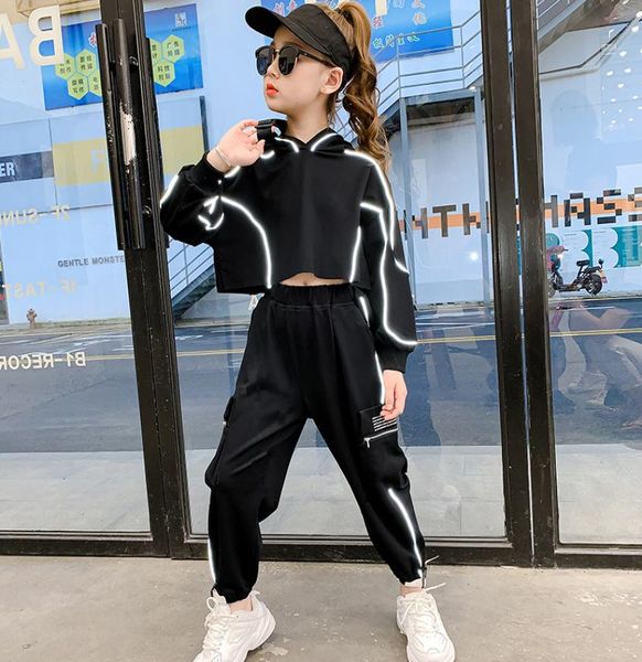 Kinder Mädchen Sets Schwarz Hoodie Sweatshirts Reflektierende Streifen Sweatpant 2 Stück Anzüge Pluderhosen Sport Outfits Hip Hop Trainingsanzug 2020X18771219