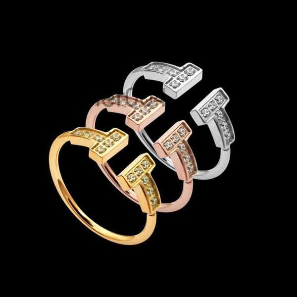 Anel de amor de presente de luxo para mulheres Anéis de engajamento de designer letra T marca de casamento Jóia de diamante com caixa wrqi