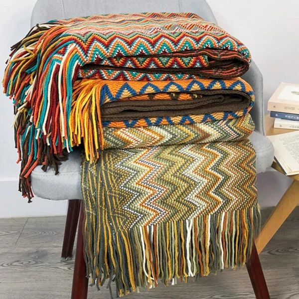 Coperte Coperta in nappa lavorata a maglia da spiaggia in stile etnico Boho Copriletto in tinta unita Coperta portatile morbida per aria condizionata per la primavera