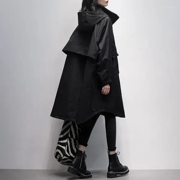 Trench da donna 2024 Primavera e autunno coreano nero con cappuccio manica lunga casual versatile sciolto giacca a vento di media lunghezza