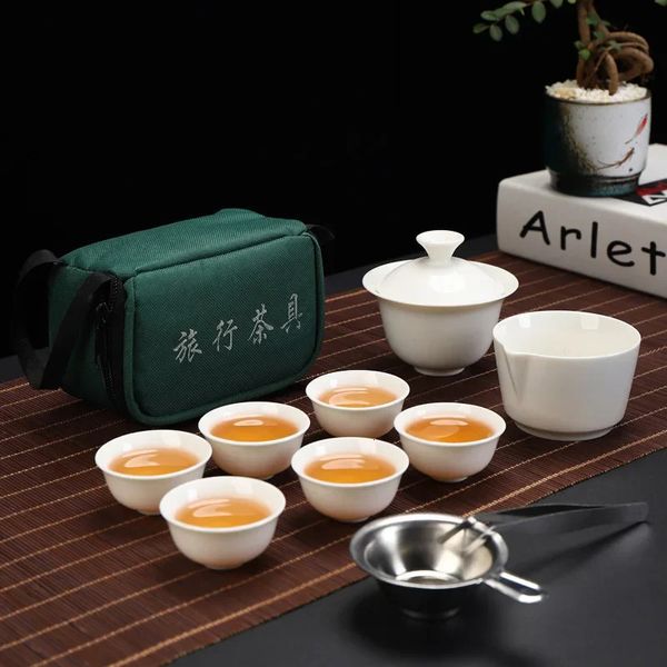 Set chinesischer Reise-Kung-Fu-Tee, Keramik, tragbare Teetasse, Porzellanservice, Gaiwan-Tassen, Becher der Zeremonie, Teekanne 240102