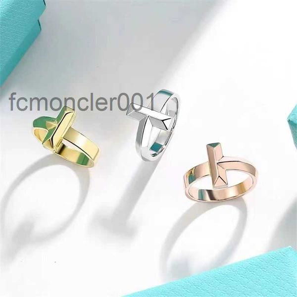 Luxurys Designers Anelli per uomo e donna Ampio anello in argento sterling in oro rosa 18 carati Coppia regalo di San Valentino 8AX5