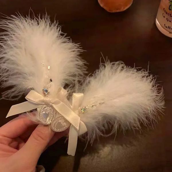 Forcine per capelli da donna in peluche Fermagli per capelli con piume bianche Romantico dolce fata Bowknot Fermagli per capelli con strass Barrettes Accessori per vestiti