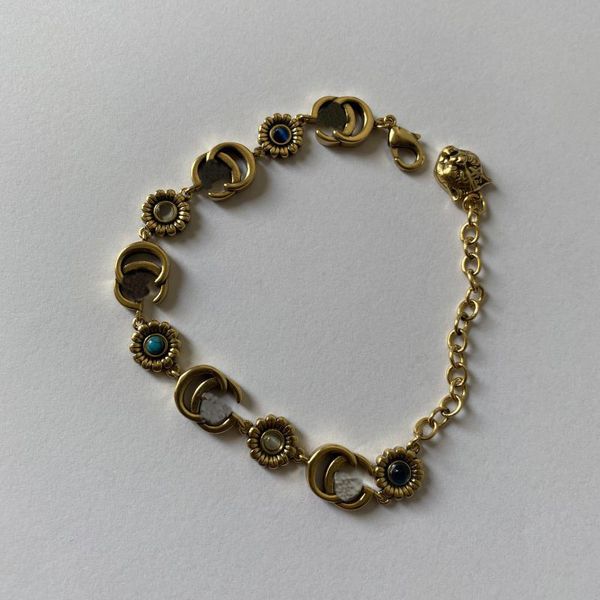 Com saco de pó retro cor ouro marca luxo pulseiras pulseiras cinco g e flor pingentes casal pulseiras de bronze para mulheres senhora presentes
