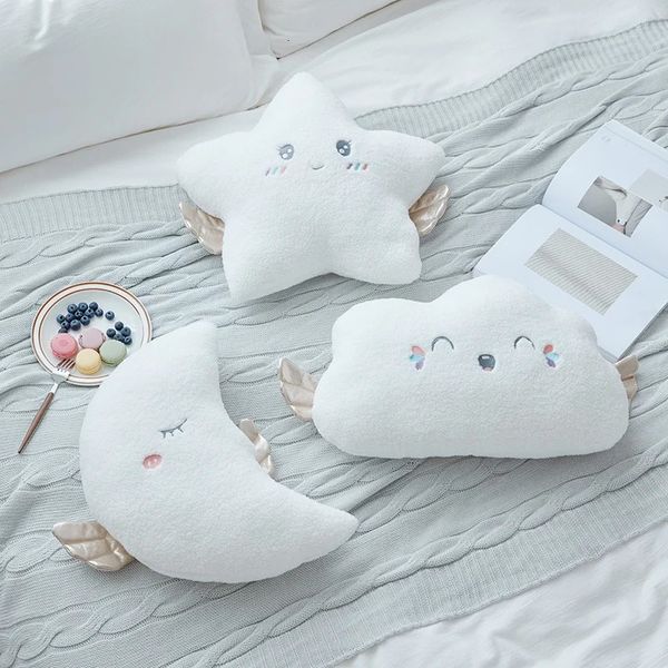 Simpatico angelo farcito nuvola luna stella peluche cuscino morbido cuscino nuvola peluche ripiene giocattoli per bambini bambino cuscino ragazza regalo 240102