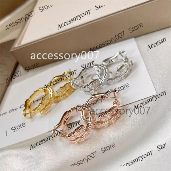 orecchini di gioielli firmati Luxurys Designer Donna Orecchini di serpente a foro pieno Orecchini di gioielli di alta qualità con diamanti pieni S925 Argento 3 colori Anelli di marca di moda