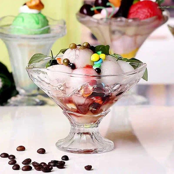 Şarap bardak dondurma milkshake jelato fincan soğuk içecek tatlı kase suyu cam salata