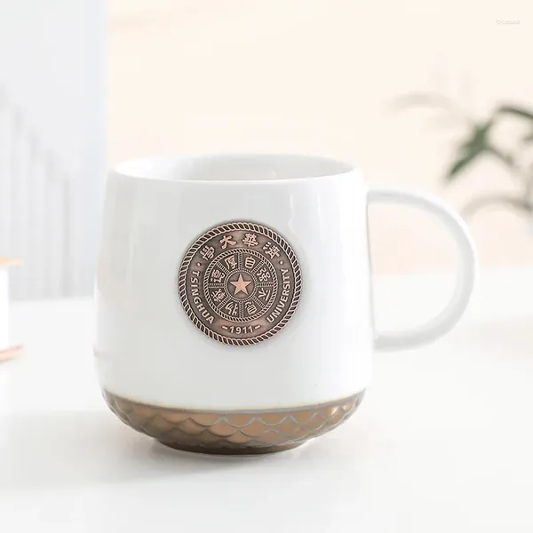 Tazze Tazza universitaria commemorativa di Tsinghua e Pechino, souvenir personalizzato, intaglio regalo dell'associazione degli ex studenti di laurea