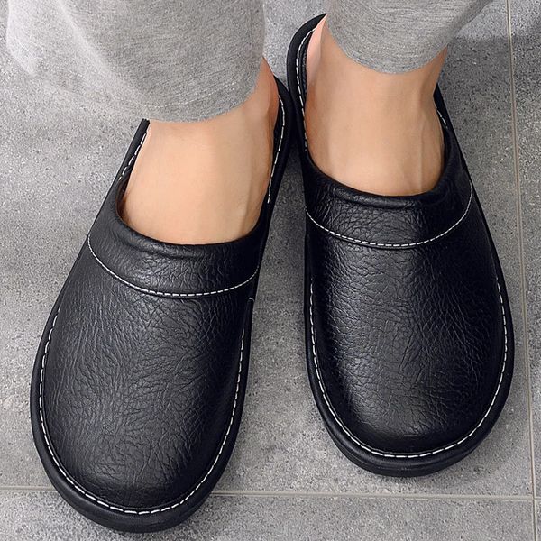 Moda sólida preto pu chinelos de couro masculino feminino slides unisex indoor sapatos casuais homens chinelo plus size 47 48 240103