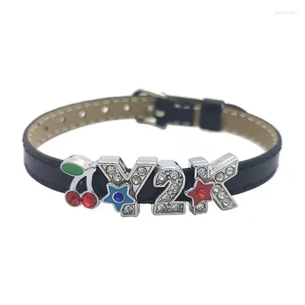 Charme pulseiras vintage cinto fivela pulseira y2k carta couro manguito pulseira punk artesanal