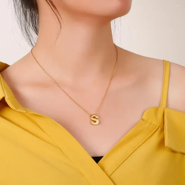 Anhänger Halsketten Mode Gold Farbe Kette Anfangsbuchstaben Halskette Für Frauen Metall Cut Single Name Charms Schmuck Geschenke