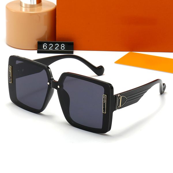 Дизайнерские солнцезащитные очки с цветочным узором на дужках и модными буквами. Оригинальная коробка. Солнцезащитные очки для мужчин. Женские солнцезащитные очки для вождения, отпуска, пляжа.