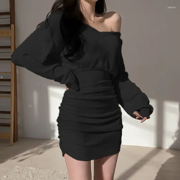 Casual Kleider Vestido 2024 Koreanische Mini Kleid Frauen Sexy V-ausschnitt Pullover Mode Elegante Bodycon Langarm Plissee Robe Stricken vestidos
