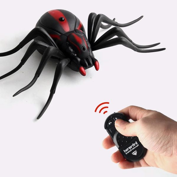 Telecomando a infrarossi Scarafaggio Giocattolo Animale Trucco Terrificante Malizia Giocattoli per bambini Divertente Novità Regalo RC Spider Ant 240103