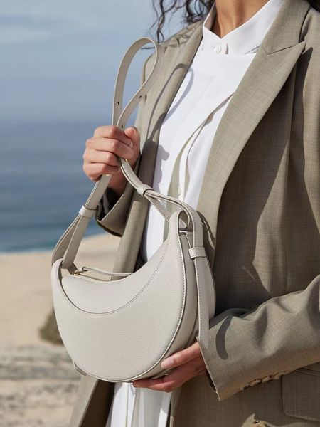Дизайнерская сумка-тоут, модная женская сумка через плечо, высококачественная кожаная сумка через плечо, популярная роскошная сумка, ниша, модная брендовая сумка, праздничные подарки