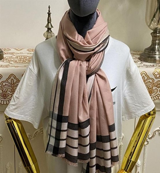 Novo estilo de boa qualidade 100 material de caxemira fino e macio cor rosa lenços longos para mulheres tamanho 205cm 92cm6645552
