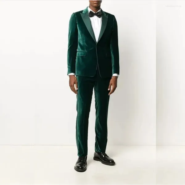 Ternos masculinos de veludo verde 2 peças jaqueta calças fino ajuste chique blazer único breasted lapela repicada inteligente casual roupas de negócios