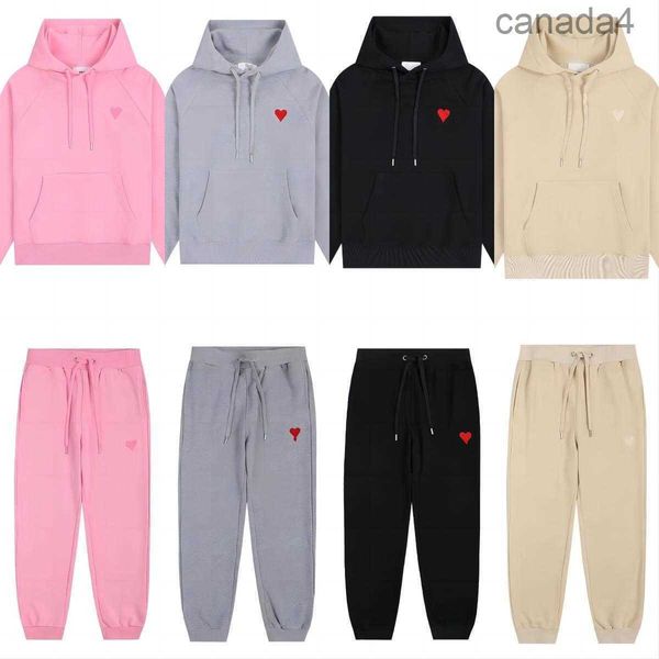 Mens e Womens Designer Amis Hoodie Esportes Terno Suéter Bordado Aword Red Love Fino Pescoço Redondo Pulôver Casal Tracksuit Manga Comprida Camisola Paris VVVQ