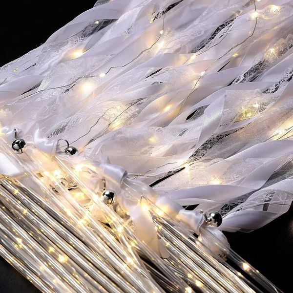 Favores de festa 10pcs varinhas de casamento fita streamers com sinos LED acender seda fada varinha brilho piscando vara de renda para favores de aniversário