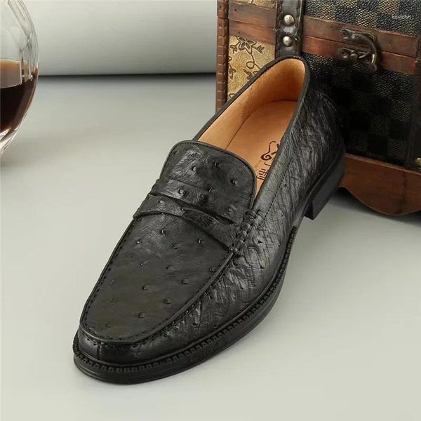 Scarpe eleganti Stile business casual Autentico Vera vera pelle di struzzo Tutto nero Mocassini da uomo Vera pelle esotica Slip-up maschile