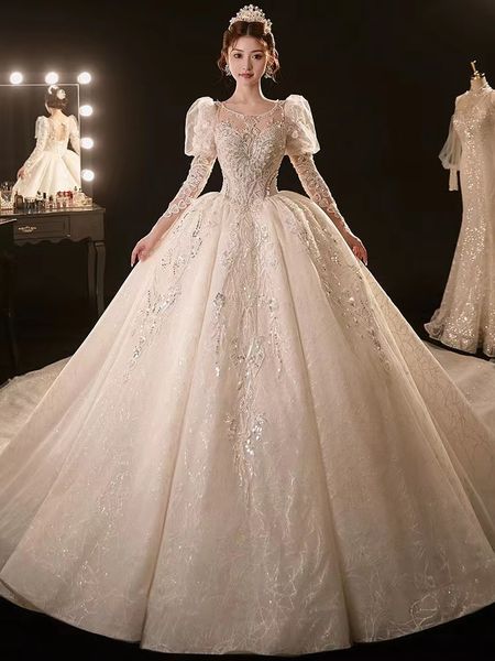 2024 abiti da ballo principessa Abiti a maniche lunghe vintage Bling Sweetheart Pearle Stupy Tulle Bridal Abita