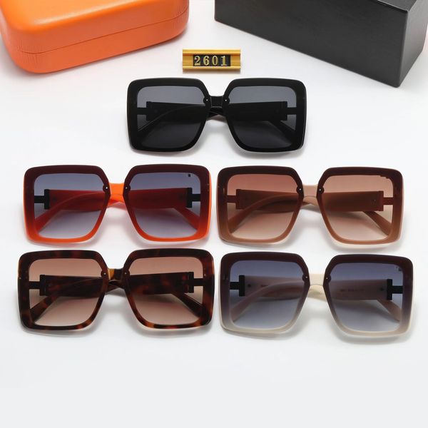 Designer-Sonnenbrille für Herren und Damen, große Linse, dicker Rahmen, Design-Sonnenbrille, Strahlenschutz, klassische Marken-Casual-Party-Sonnenbrille
